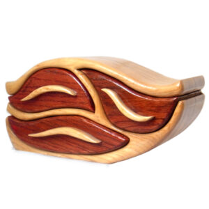 Wavy Keepsake Box – Oak Wood Jewelry & Memory Holder (10" x 5" x 4")