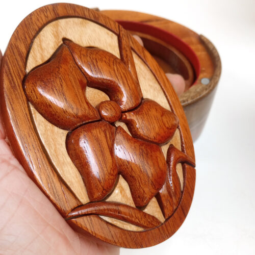 Mahag1 Oval Iris Keepsake & Jewelry Box - 5" x 4" x 3" Wooden